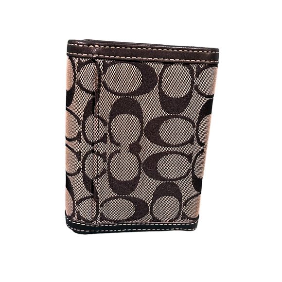Coach Signature Canvas trifold Wallet - Picture 7 of 7